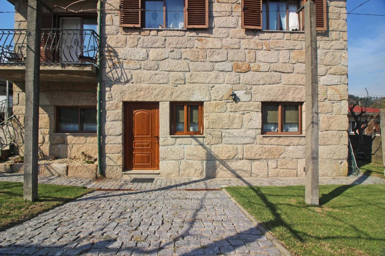 Апартаменты Casa Da Fatinha By Geres Casas Терраш-ди-Бору Экстерьер фото